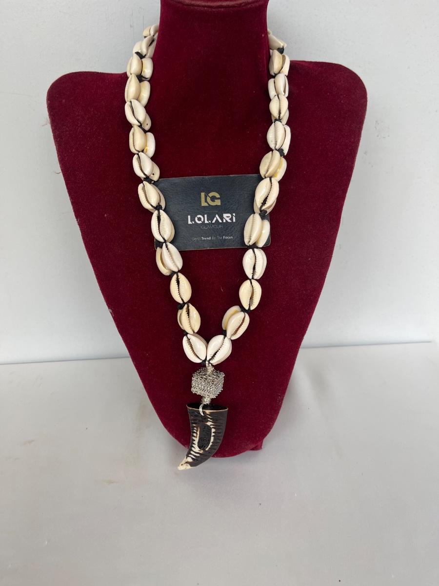 Double Cowrie Necklace
